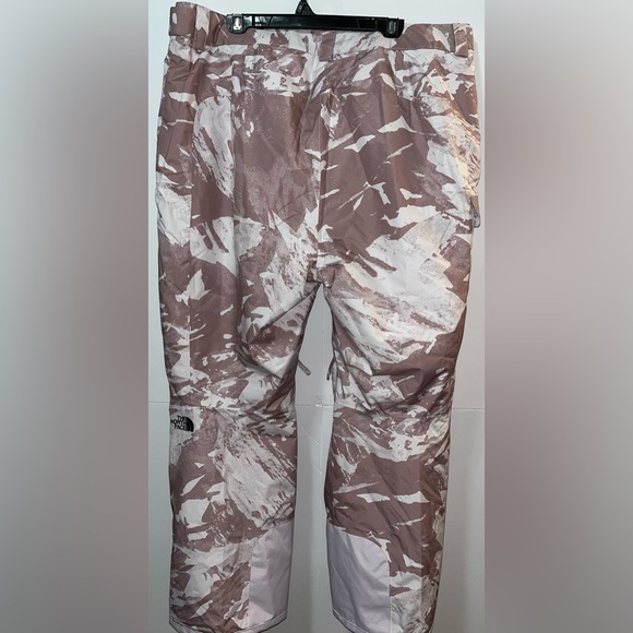 The North Face Freedom Insulated Pants Lavender Fog Tonal Mountainscape Print 2X - Picture 7 of 16
